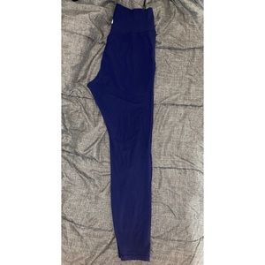 Navy blue Buffbunny collection leggings. Size L